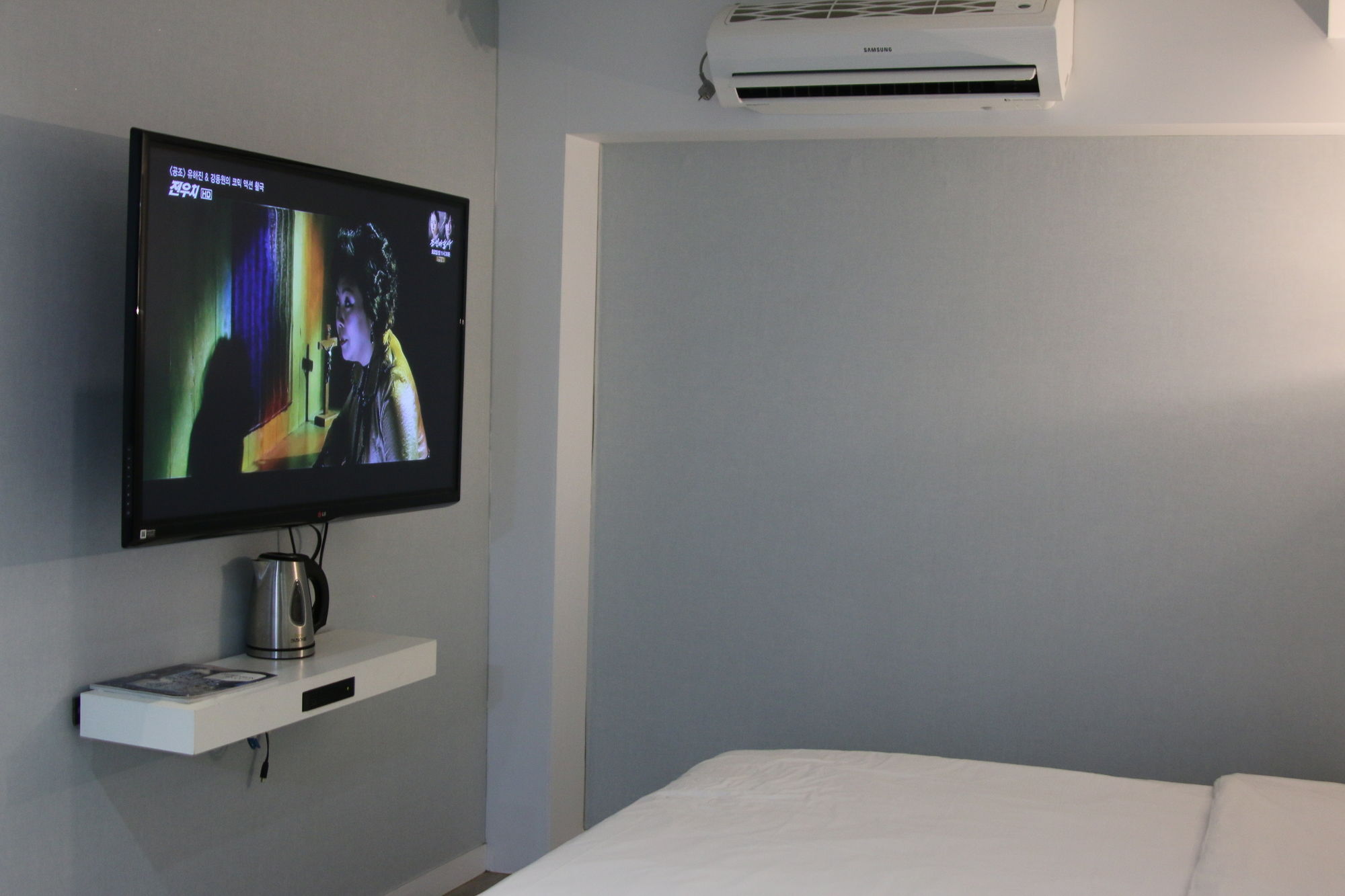 C&B Hotel Ansan Exterior foto